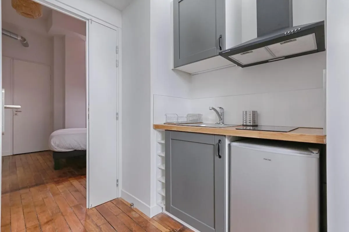 Mykeypers - Stylish & Luxury Loft 6P - Arc De Triomphe Apartment Paris 0*,  France
